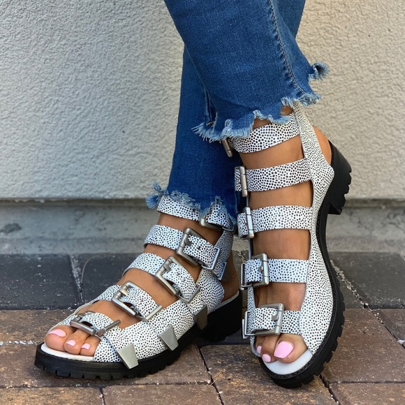 NIB Speckled Leather Lug Sole Flat Platform Sandal - Picture 2 of 8